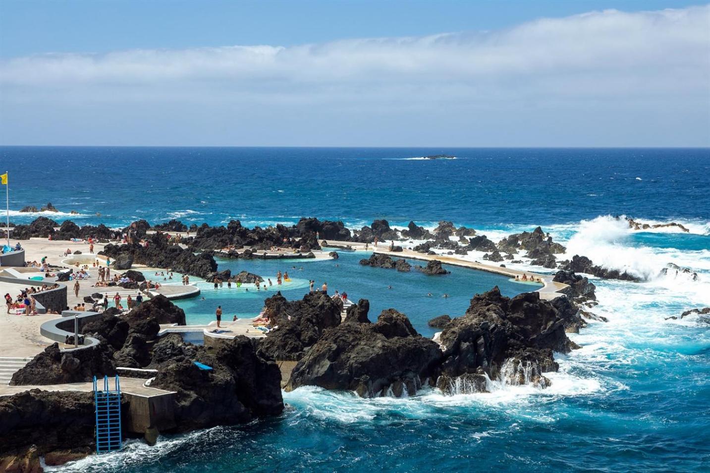 Perola Views Inn By Madeira Sun Travel ปอร์โต โมนิซ ภายนอก รูปภาพ