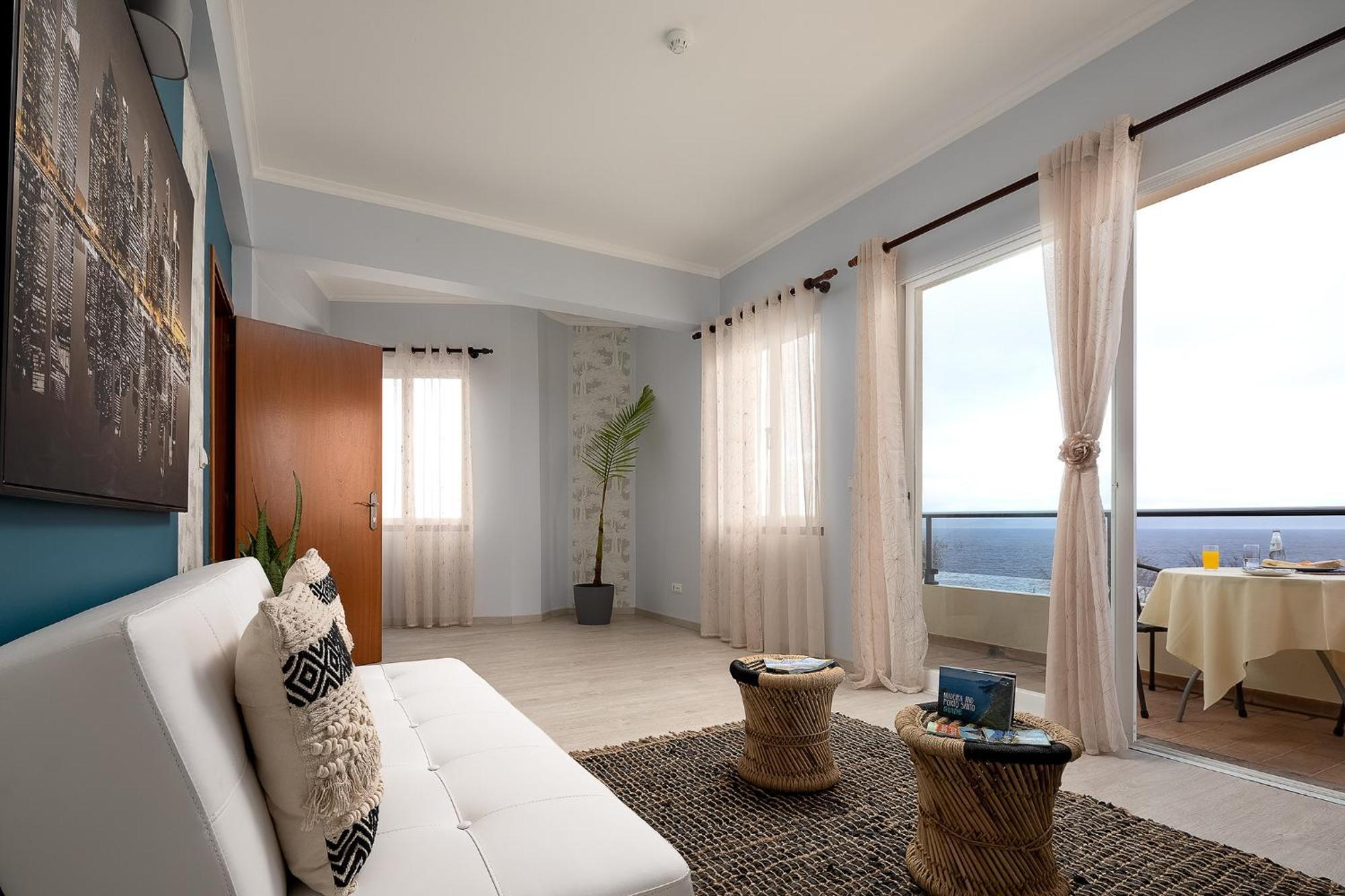 Perola Views Inn By Madeira Sun Travel ปอร์โต โมนิซ ภายนอก รูปภาพ