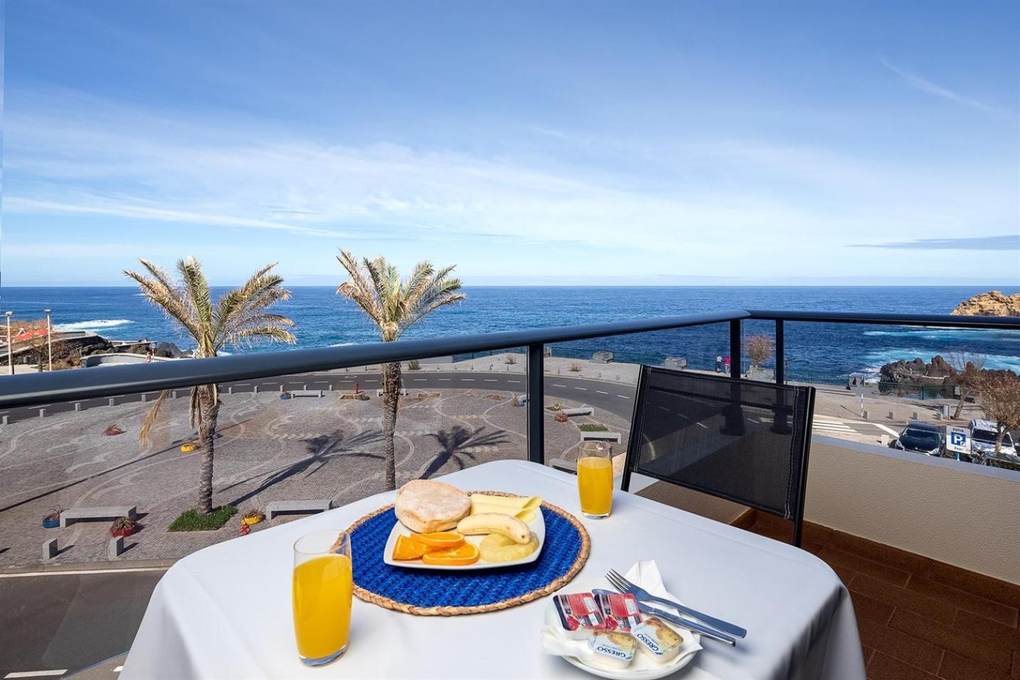 Perola Views Inn By Madeira Sun Travel ปอร์โต โมนิซ ภายนอก รูปภาพ