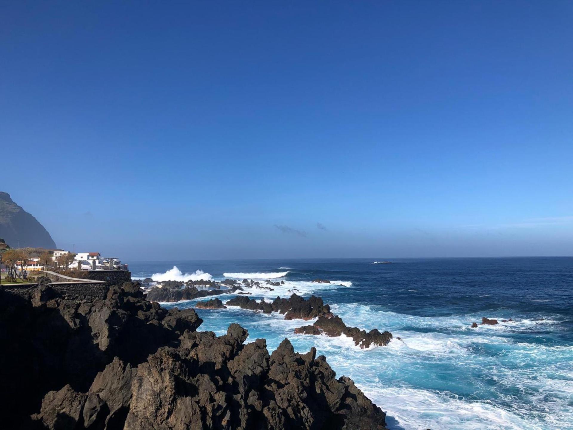 Perola Views Inn By Madeira Sun Travel ปอร์โต โมนิซ ภายนอก รูปภาพ